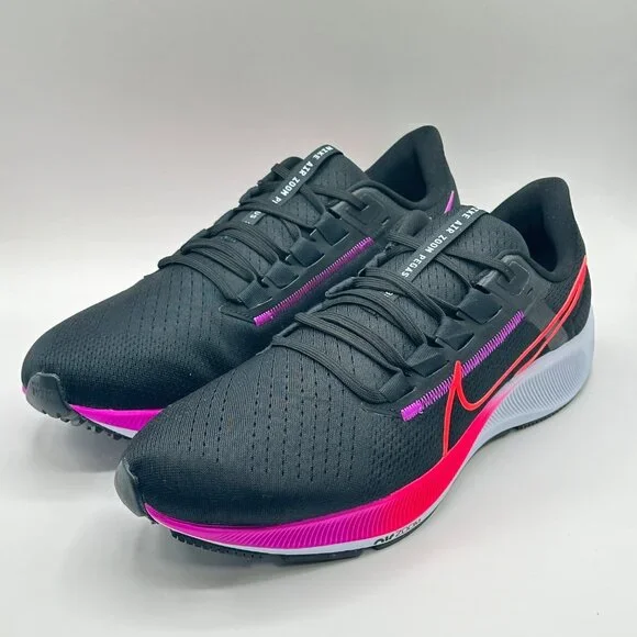 Men's Nike Air Zoom Pegasus 38  Black Hyper Violet CW7356-011 Size 12 - Picture 2 of 12
